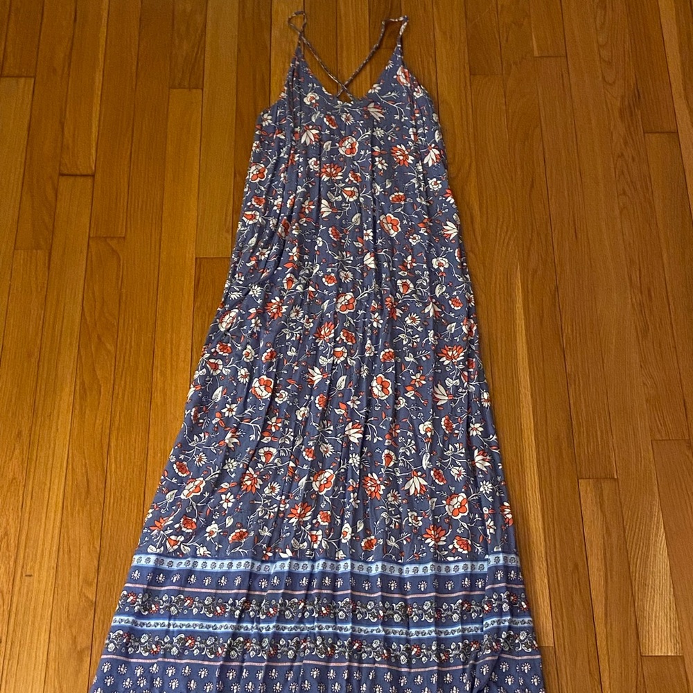 Blue floral maxi dress. Size medium